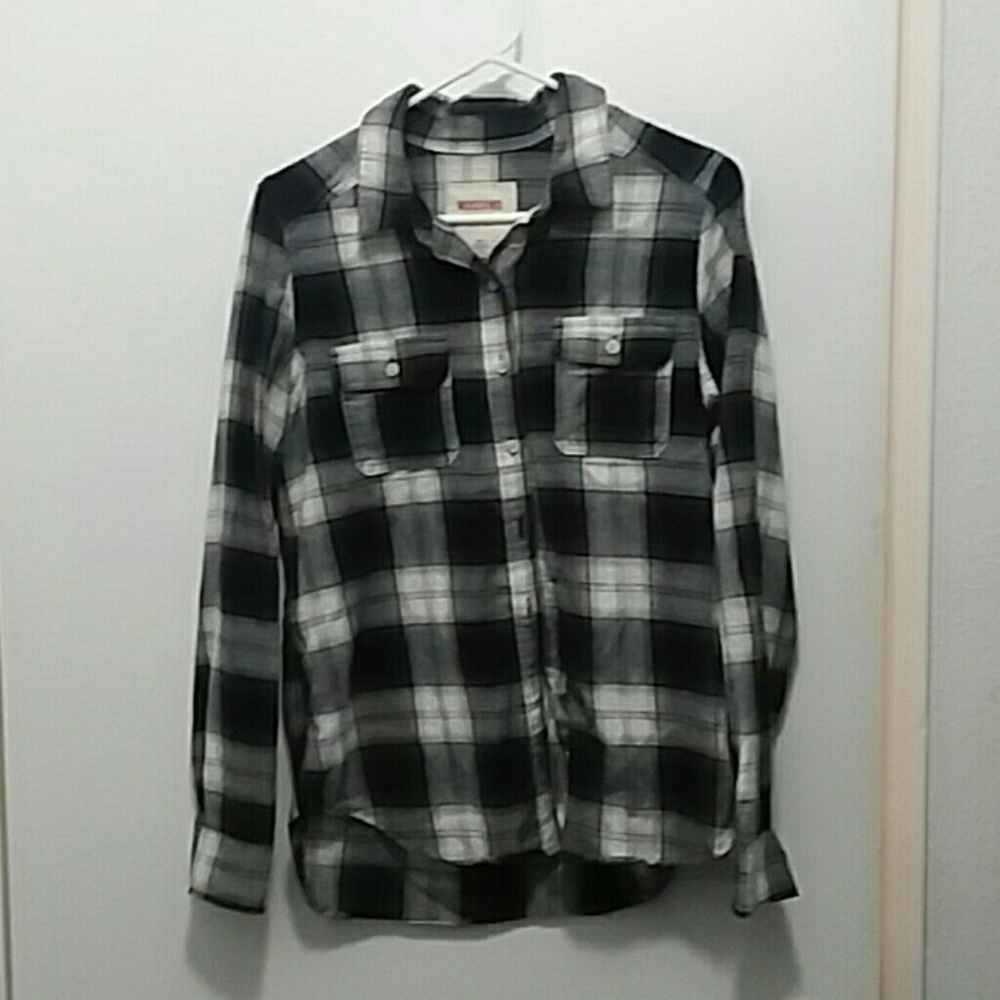 Mossimo  Flannel size medium